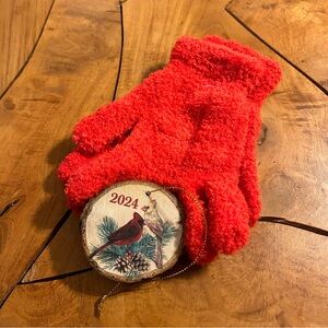 NEW Fuzzy Winter Gloves with Red Cardinal Holiday Tree Ornament